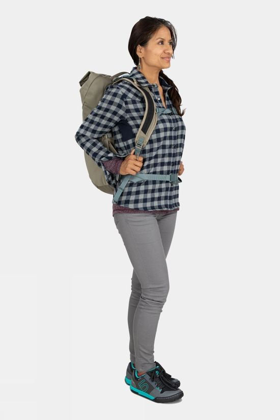  Osprey Metron 22 Roll Top Daypack