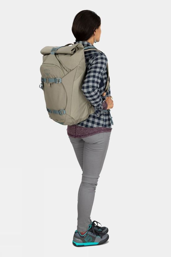 Osprey Metron 22 Roll Top Daypack