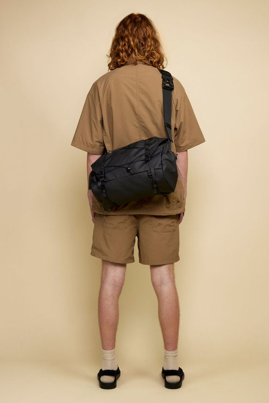  Walden Messenger Bag