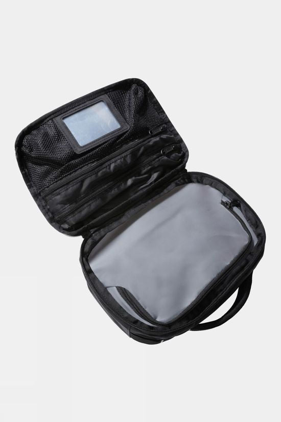  The North Face Base Camp Voyager Wash Bag