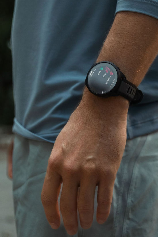 Garmin Forerunner 165 GPS Smartwatch