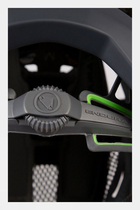  Endura SingleTrack MIPS Cycling Helmet